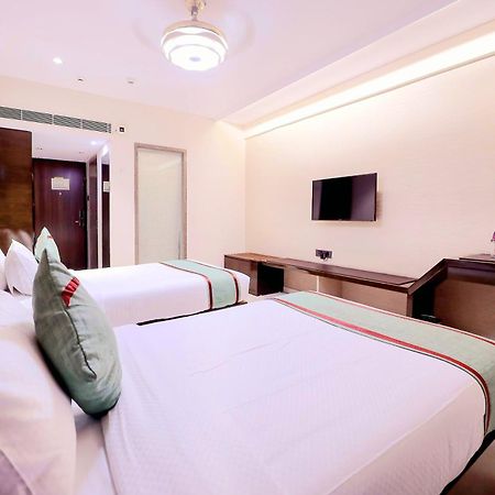 Hotel Ramida Plaza At Delhi Airport นิวเดลี ภายนอก รูปภาพ